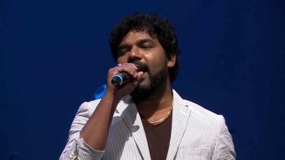 À l’occasion du Varusha Pirappu: le chanteur tamoul Diwakar montera sur scène