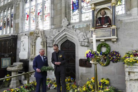 Le prince Charles joue Hamlet pour célébrer les 400 ans de la mort de Shakespeare