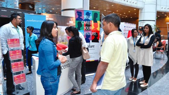 Comparé à 2015: 900 emplois perdus au premier trimestre 2016