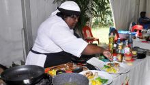 Sunita Albert, directrice du restaurant Manze Lakaz : à Rodrigues, elle fait côtoyer légumes, poulet et poisson