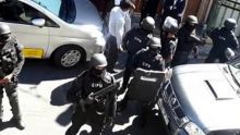 Yassin Meetoo retrace son parcours : la police face à l’hostilité d’un groupe d’individus à Vallée-Pitot