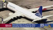 Un adolescent trop pressé de descendre de l'avion arrêté à San Francisco