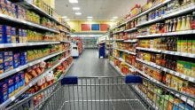 Prix des produits alimentaires en hausse : panier de courses en péril : la vie chère frappe encore 