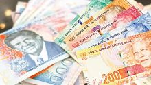 Marché des changes : la roupie perd 8,6 % face au rand 