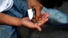 Décès d’un jeune de 18 ans : la police soupçonne la prise de drogues synthétiques
