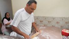 Cuisine mauricienne : Feizal Ramjauny, l’héritierdes «dhollpuris Trou-aux-Cerfs»