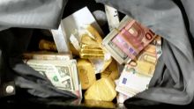 Trafic d’or et blanchiment d’argent : les passeurs auraient fourni de faux renseignements