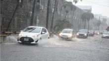 Météo : un avertissement de pluies torrentielles en vigueur à Maurice