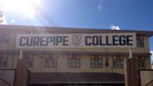 Téléphone portable en milieu scolaire : le Curepipe College devient « mobile free »