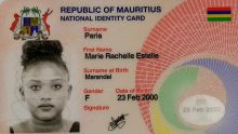 Rachelle : «Ma carte d’identité porte la signature d’une autre personne»