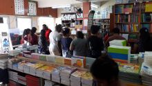 Manuels scolaires gratuits en 2020 : les libraires souhaitent le report de la mesure