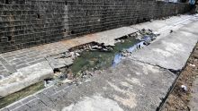 Ruisseau La Paix, Port-Louis : des pans de mur et du passé risquent de disparaître