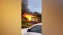 Incendie d’une voiture à Nouvelle-France : un couple de touristes était à bord du véhicule