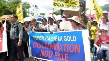 Manifestation à Port-Louis : travailleurs du transport et clients de la SCBG font cause commune