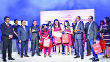Air Mauritius Award – 2017 : Dr Maurice Curé State College wins the Grand Finale