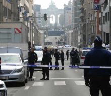 Attentats: le suspect-clé Mohamed Abrini et quatre autres personnes arrêtés à Bruxelles