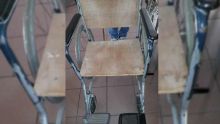 Manque de fauteuils roulants à l’hôpital du Nord