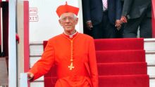 Décorés de la République : le cardinal Piat reçoit la plus haute distinction de l’Etat 