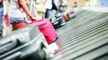 À l’aéroport : il perd une valise avec Rs 300 000 d’objets en rentrant à Maurice
