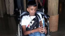 Orphelin et handicapé, Uways, 17 ans, lutte depuis deux ans pour toucher sa pension en banque