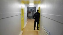 France: Villepinte, la prison où l'on confie les clés aux détenus