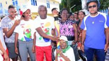 JIOI :  deux centenaires portent la flamme des Jeux