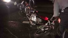 Camp-Ithier, Flacq : accident impliquant trois motos et une voiture, deux blessés graves