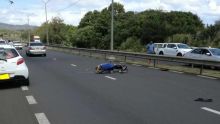 Pamplemousses : une collision entre une voiture et une motocyclette fait deux blessés