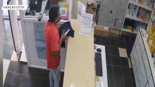 Terre-Rouge : il vole une boîte de donation dans une pharmacie