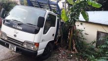Tranquebar : Un camion percute une maison