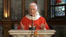 Messe de la Pentecôte : «Nou pe soufer boukou, Kovid pe boulvers nou lavi» selon le cardinal Piat 