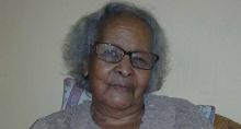 Elle fête ses 100 ans : Rita Abia affiche la bonne humeur 