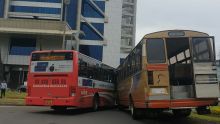 Ebène : collision entre deux bus 