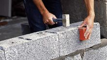 Matériaux de Construction - dos au mur, les «contracteurs» réclament un contrôle des prix 