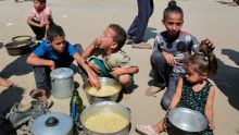 Plus la force de pleurer: Save the Children décrit la lente agonie d'enfants de Gaza