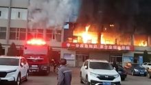 [Mise à jour] Incendie d'un immeuble en Chine : le bilan grimpe à 25 morts