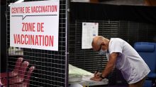 France: ruée sur les vaccins après les annonces de Macron