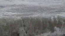 Cyclone Freddy Classe 3 : Grand-Gaube - La mer est houleuse  en ce moment