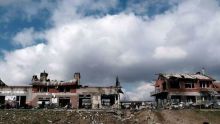 60 disparus dans le bombardement d'une école dans l'est de l'Ukraine 