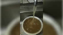 Dans certaines régions de Port-Louis et de l'Ouest : de l'eau boueuse coule des robinets