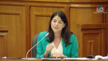 Joanna Bérenger tire à boulets rouges sur le ministre de l’Environnement