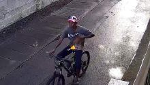 À Rose-Hill : la victime parvient à prendre une photo d’un exhibitionniste circulant à vélo