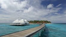   Covid-19 : les Maldives imposent des restrictions au tourisme après une flambée des cas