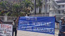 Manif devant l’Hôtel du Gouvernement : la démission du ministre Jagutpal réclamée