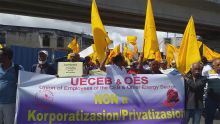 Manifestation de plusieurs syndicats pour dire non à la privatisation du CEB et des Casinos de Maurice 