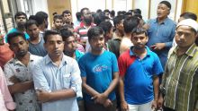 Déportation de travailleurs bangladais : réunion houleuse au ministère du Travail