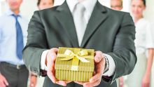Corporate Gifts : unavoidable in December