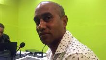 Berguitta : Afzal Goodur, le «Monsieur Météo» sur Facebook, sur le plateau de Radio Plus