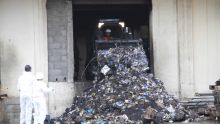 Incendie à l’entrepôt de Shoprite : les portes de secours bloquées par des marchandises
