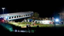 Italie : deux morts, une vingtaine de blessés dans la collision entre un train et un poids lourd
